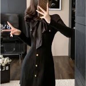 Chic Black Long Sleeve Dress with Bow Detail